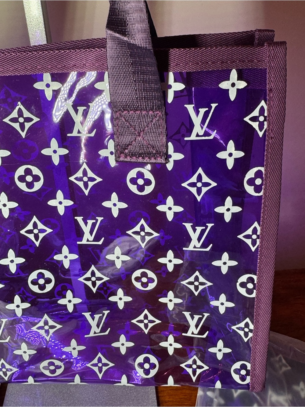 Purple Clear Glossy Tote. No Brand. Brand New. Set of 3. - Picture 5 of 9
